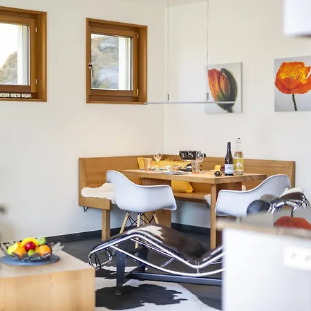Chasa Arpiglia Appartement Guarda