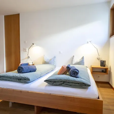 Chasa Arpiglia Apartamento *